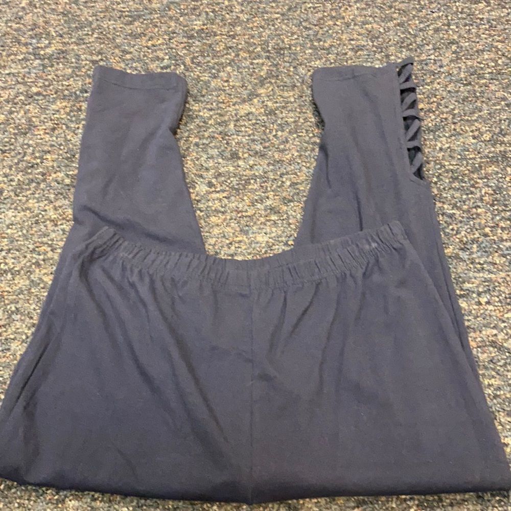 Roaman’s Blue Stretch Capris sz. L